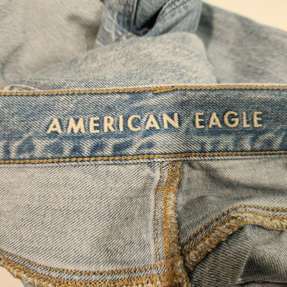 American Eagle Mom Jeans Women's 8R Medium Wash Distressed Denim - Picture 6 of 8